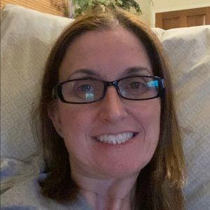 Meet your Posher, Julie